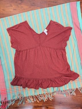 Alya Rust V-Neck Ruffle Hem Top